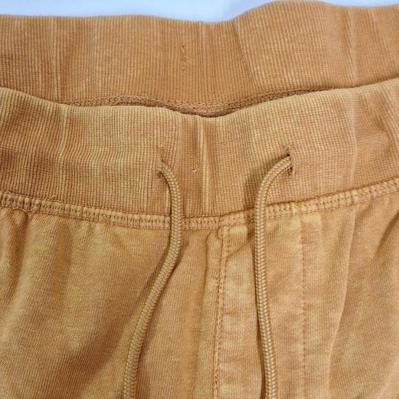 NWT NEW Men's Big & Tall Knit Shorts
Original Use Knit Shorts in Multiple sizes - Picture 4 of 7